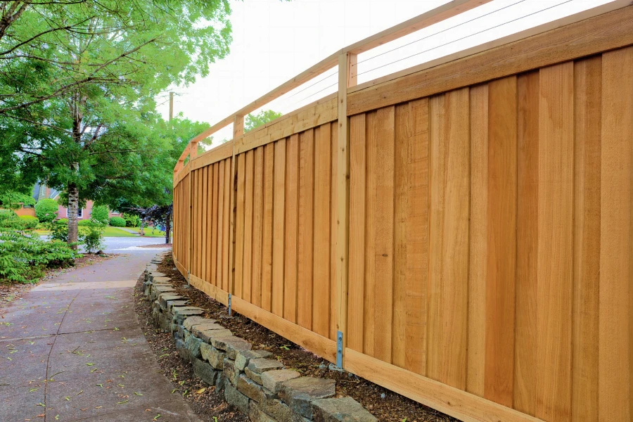 Privacy Fence Installation Service