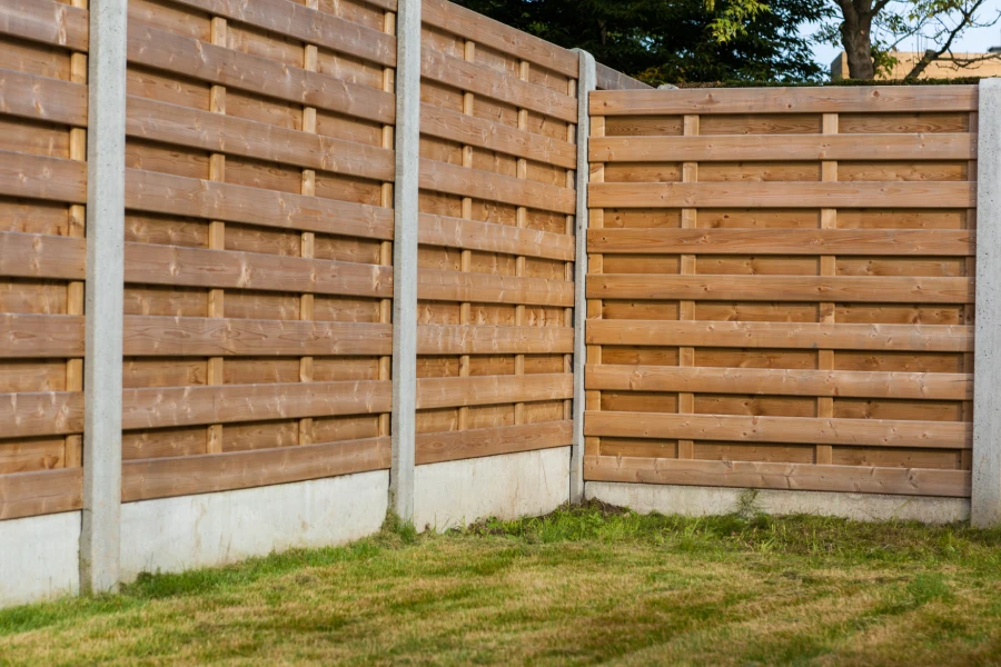 Wood Fence Installation Service